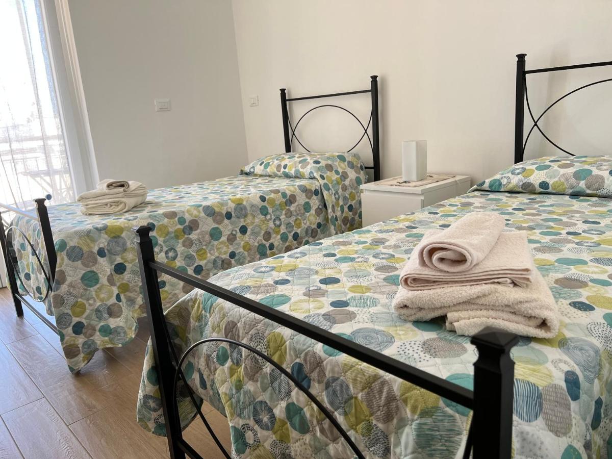 Don Pedro Beach House Savona Luaran gambar